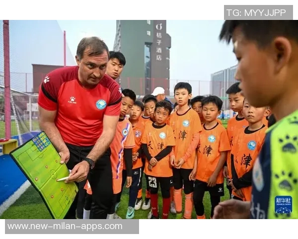 天津权健足球梯队培养青少年足球人才助力中国足球未来发展